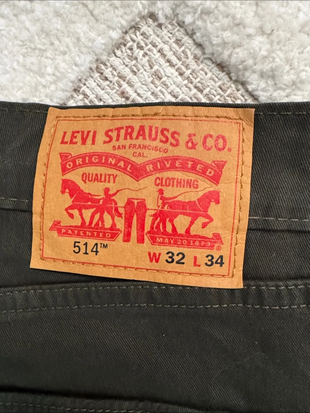 Levi’s 514 Straight Leg Black Jeans Men’s 32x34 NWT Stretch